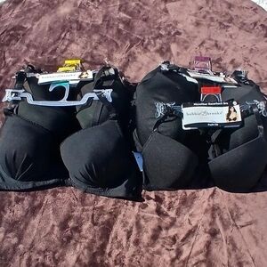 NWT Bobbie Brooks' Black Bras